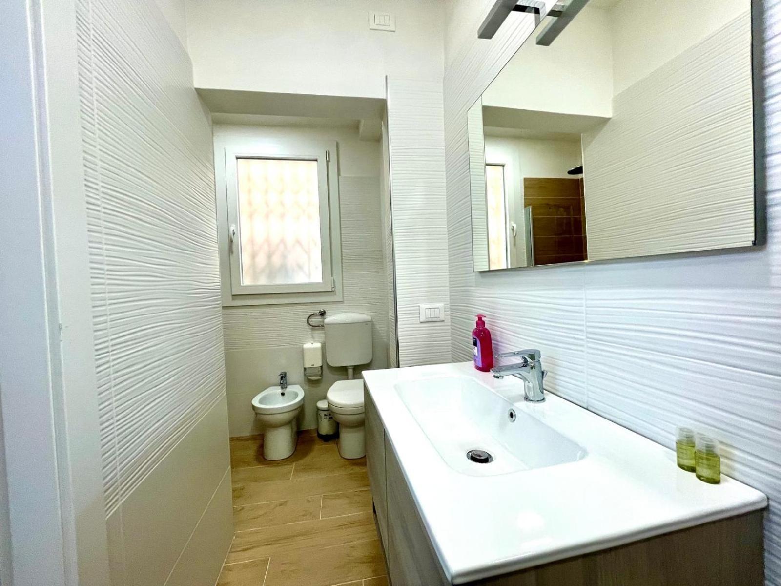 50 Tourist House Bologna - Pratello - Self Check-In Apartment Exterior foto